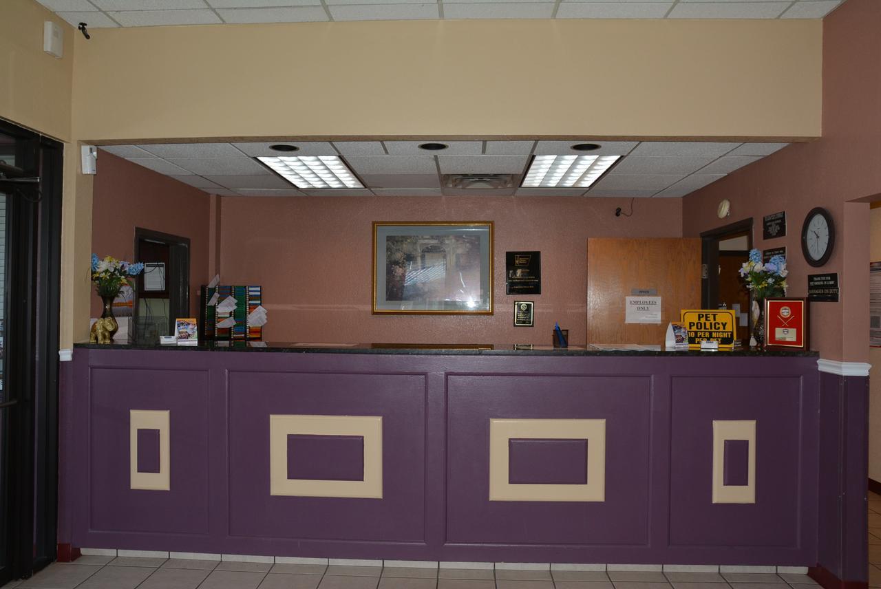 Lincoln Inn Express Hotel And Suites Oklahoma City Exteriér fotografie